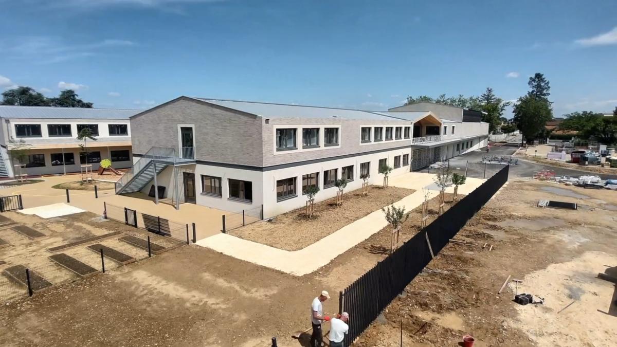 Groupe Scolaire Marie Curie à Meyzieu