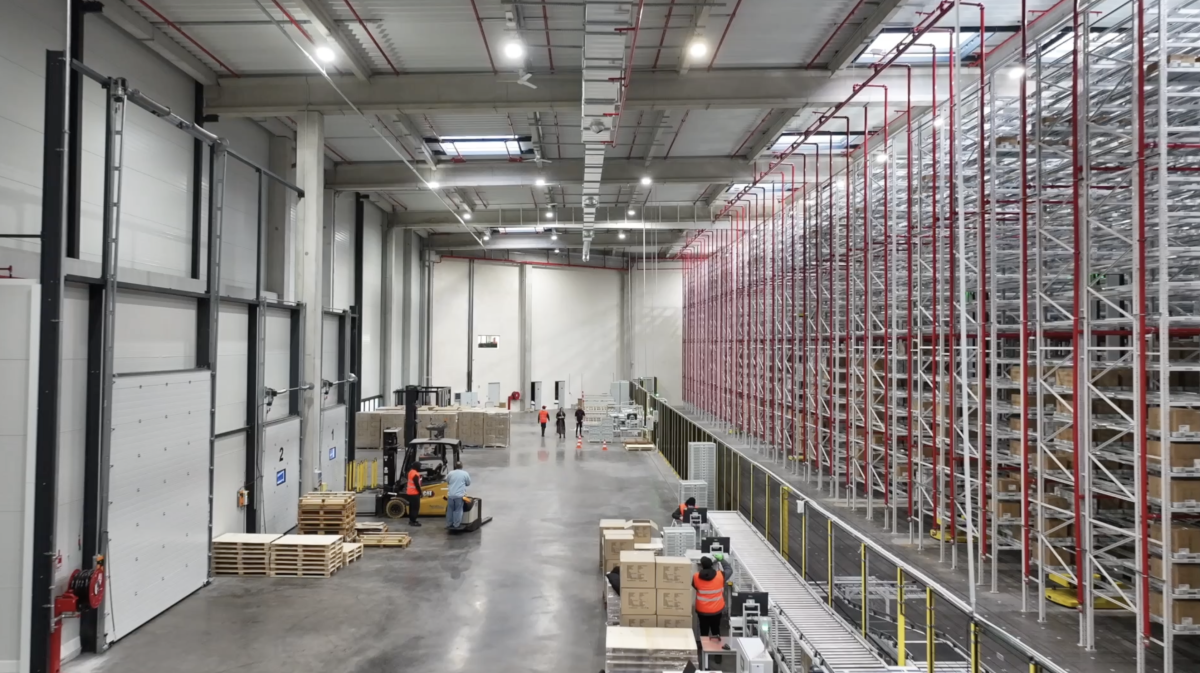 Timelapse intérieur chantier : comment on a filmé l'entrepôt New Wave